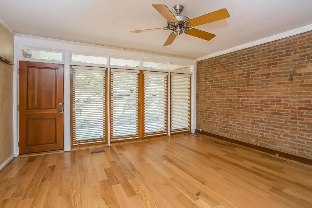 100 Alden Avenue Nw Unit A4, Atlanta, Georgia 30309, 1 Bedroom Bedrooms, ,1 BathroomBathrooms,Residential,Sold,100 Alden Avenue Nw Unit A4,5779841