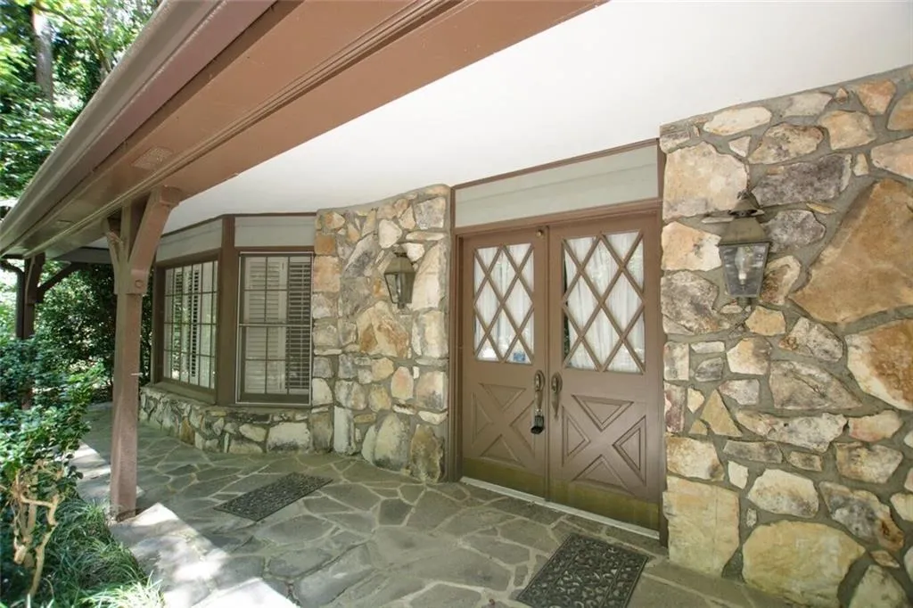 510 Dalrymple Road Ne, Sandy Springs, Georgia 30328, 4 Bedrooms Bedrooms, ,2 BathroomsBathrooms,Residential,Sold,510 Dalrymple Road Ne,6048285