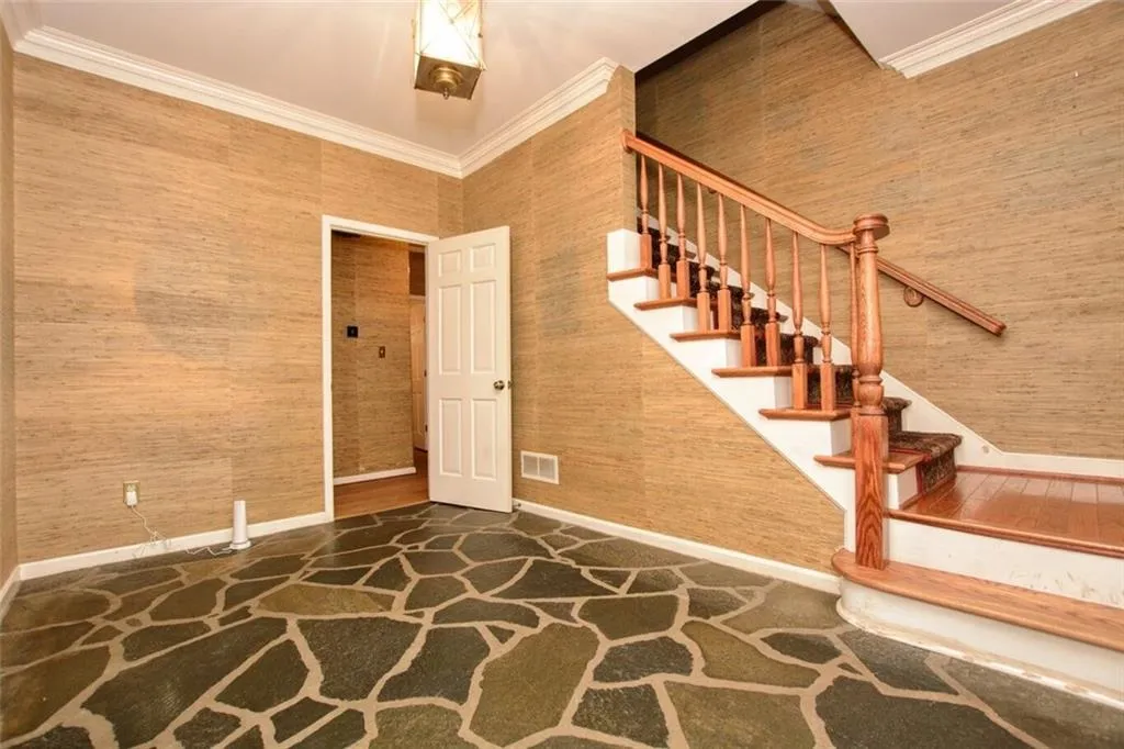 510 Dalrymple Road Ne, Sandy Springs, Georgia 30328, 4 Bedrooms Bedrooms, ,2 BathroomsBathrooms,Residential,Sold,510 Dalrymple Road Ne,6048285