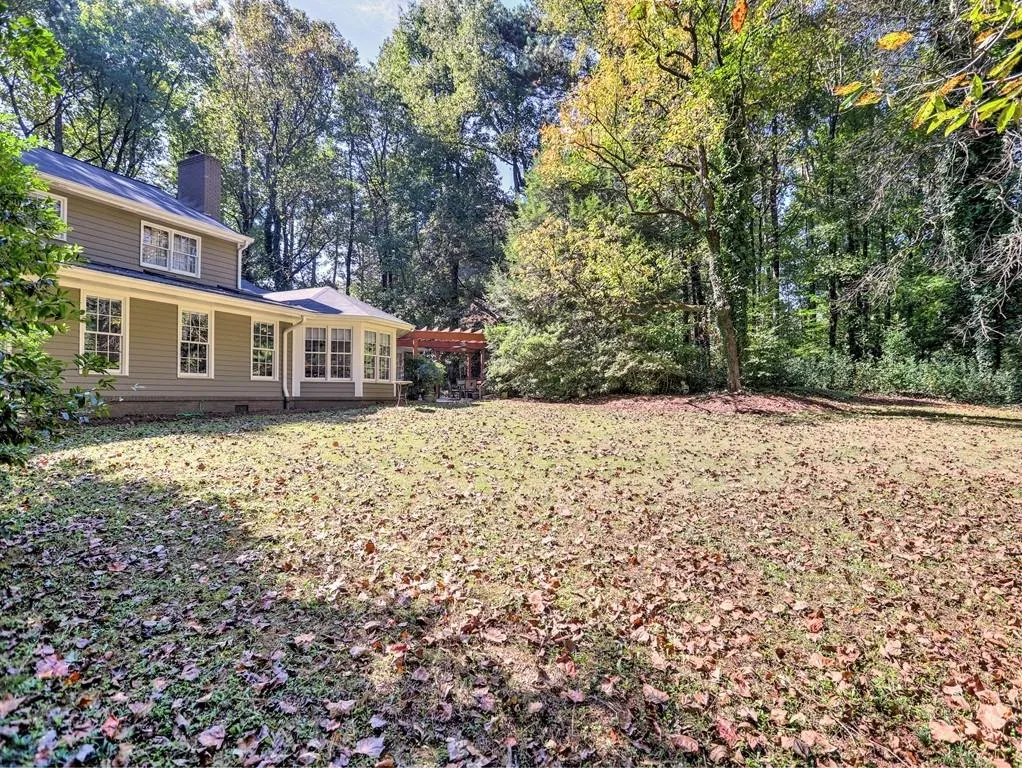 490 Dalrymple Road, Sandy Springs, Georgia 30328, 5 Bedrooms Bedrooms, ,3 BathroomsBathrooms,Residential,Sold,490 Dalrymple Road,6959861