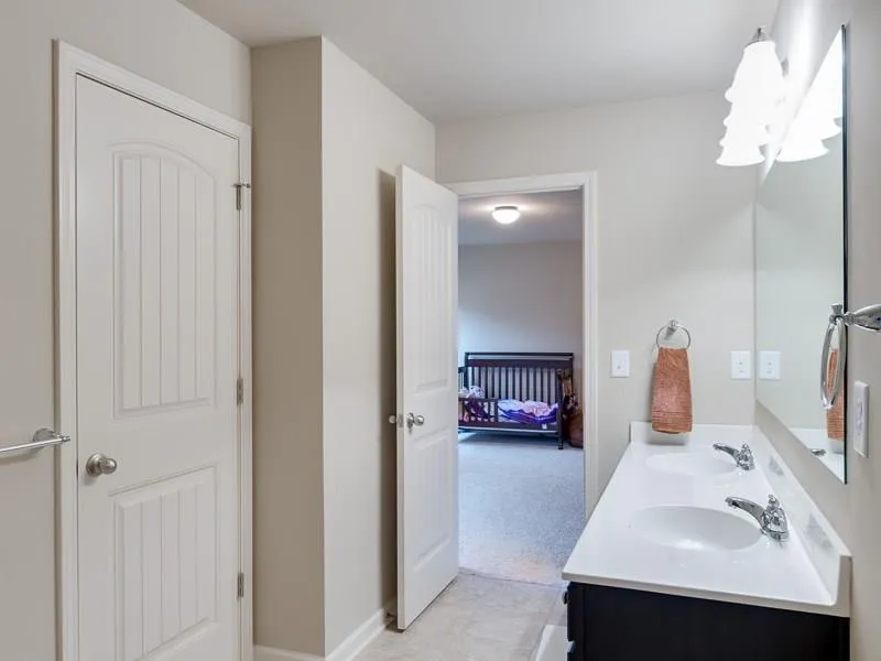 7805 Stratford Lane, Sandy Springs, Georgia 30350, 7 Bedrooms Bedrooms, ,4 BathroomsBathrooms,Residential,Sold,7805 Stratford Lane,5501262