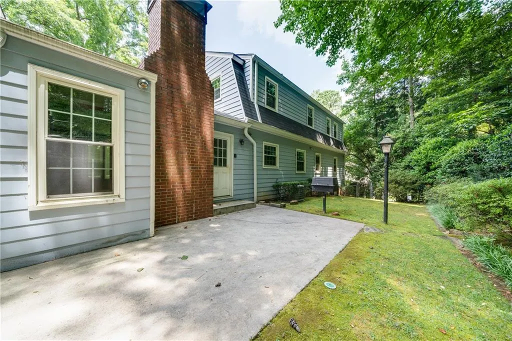 1190 Winding Creek Trail, Atlanta, Georgia 30328, 4 Bedrooms Bedrooms, ,2 BathroomsBathrooms,Residential,Sold,1190 Winding Creek Trail,6592200