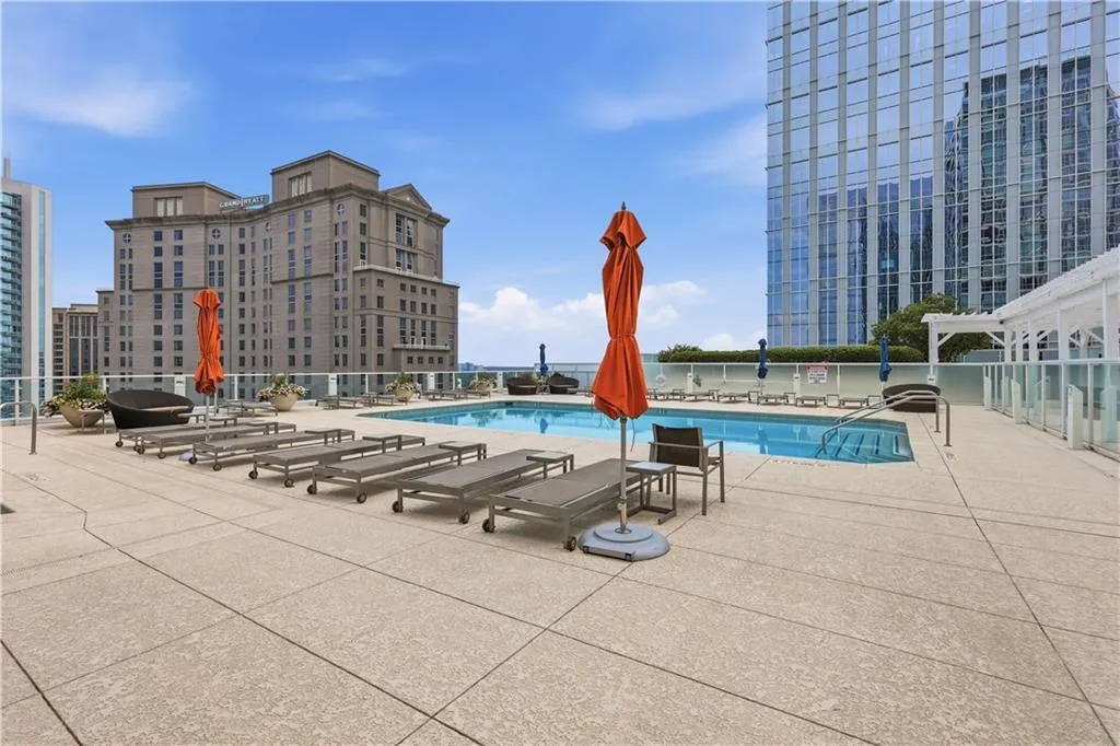 3325 Piedmont Road Ne Unit 2702, Atlanta, Georgia 30305, 2 Bedrooms Bedrooms, 0 ,3 BathroomsBathrooms,Residential,For Sale,3325 Piedmont Road Ne Unit 2702,7825160