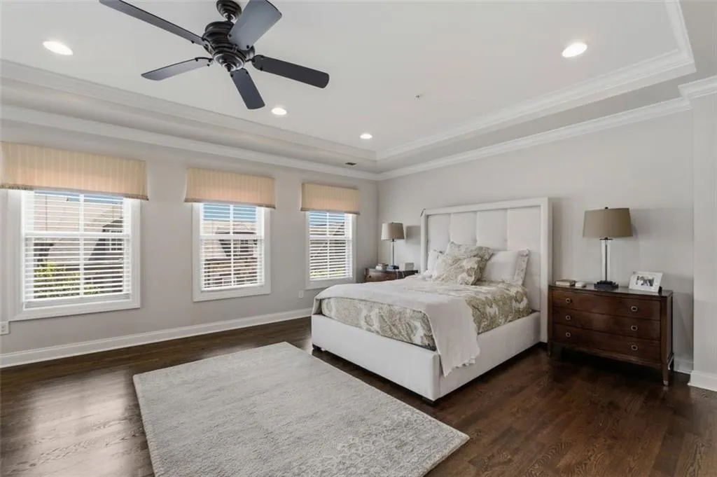 3866 Paces Lookout Drive Se Unit 13, Atlanta, Georgia 30339, 4 Bedrooms Bedrooms, 0 ,4 BathroomsBathrooms,Residential,For Sale,3866 Paces Lookout Drive Se Unit 13,7819625