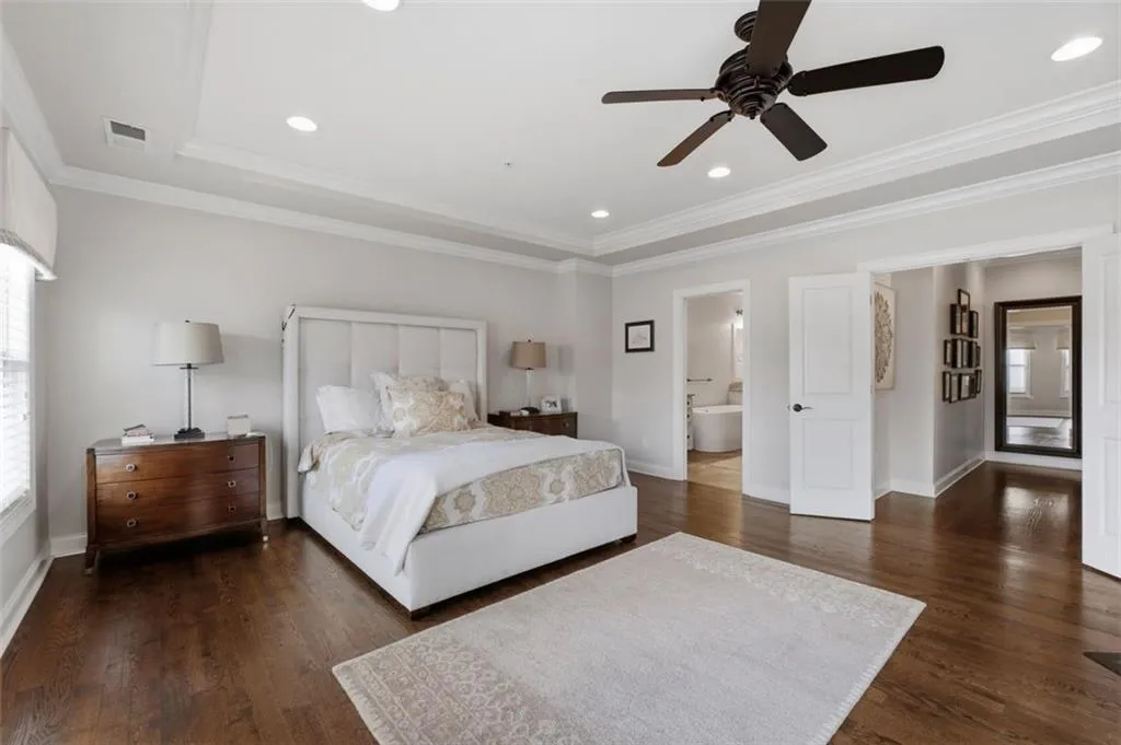 3866 Paces Lookout Drive Se Unit 13, Atlanta, Georgia 30339, 4 Bedrooms Bedrooms, 0 ,4 BathroomsBathrooms,Residential,For Sale,3866 Paces Lookout Drive Se Unit 13,7819625