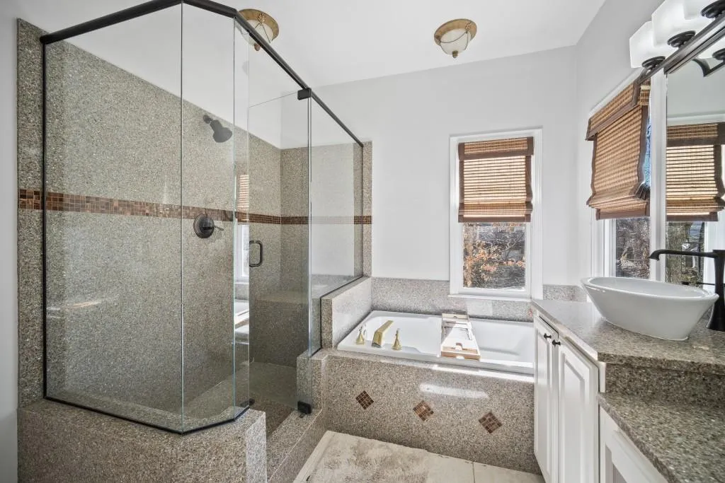 8540 Hope Mews Court, Atlanta, Georgia 30350, 3 Bedrooms Bedrooms, ,2 BathroomsBathrooms,Residential,Sold,8540 Hope Mews Court,7534990