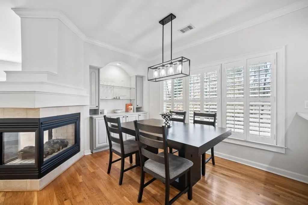 8540 Hope Mews Court, Atlanta, Georgia 30350, 3 Bedrooms Bedrooms, ,2 BathroomsBathrooms,Residential,Sold,8540 Hope Mews Court,7534990