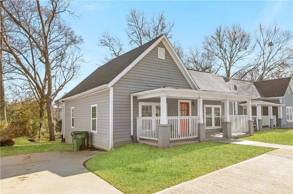1091 Longley Avenue Nw, Atlanta, Georgia 30318, 3 Bedrooms Bedrooms, ,2 BathroomsBathrooms,Residential,For Sale,1091 Longley Avenue Nw,7646355