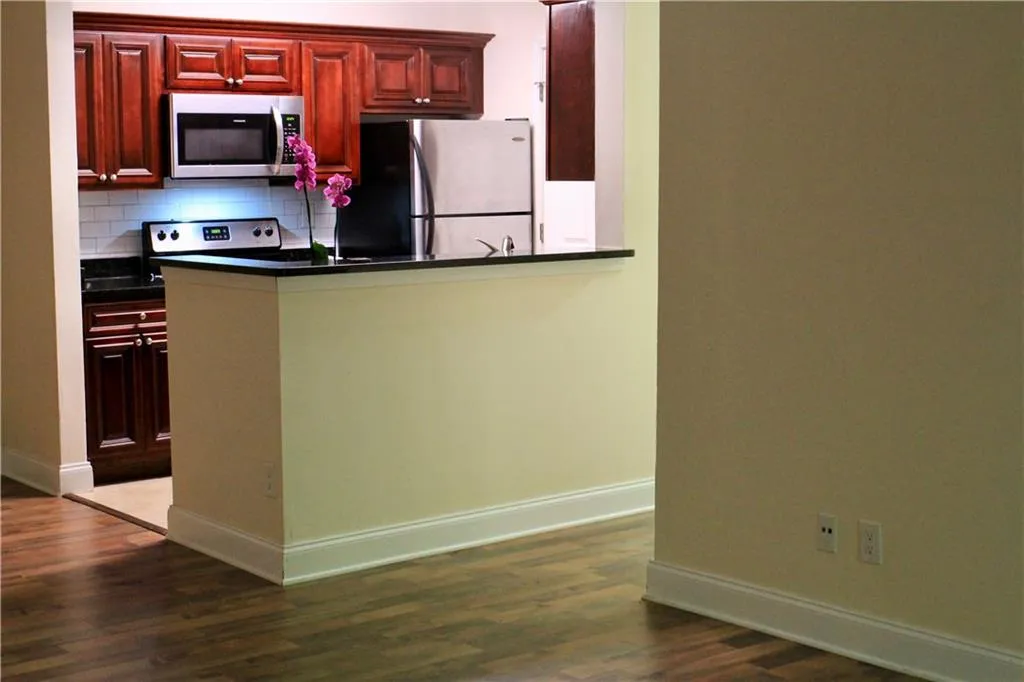 8102 Santa Fe Parkway, Sandy Springs, Georgia 30350, 3 Bedrooms Bedrooms, ,2 BathroomsBathrooms,Residential,Sold,8102 Santa Fe Parkway,6026673