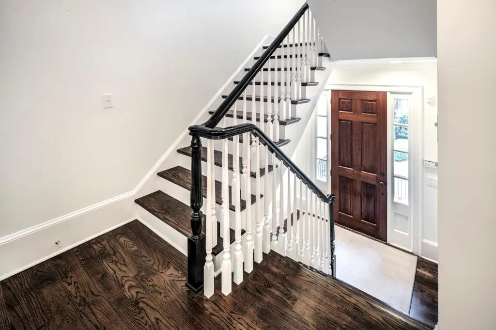 2824 Rumson Court Ne Unit 14, Atlanta, Georgia 30305, 4 Bedrooms Bedrooms, ,4 BathroomsBathrooms,Residential,Sold,2824 Rumson Court Ne Unit 14,5905307
