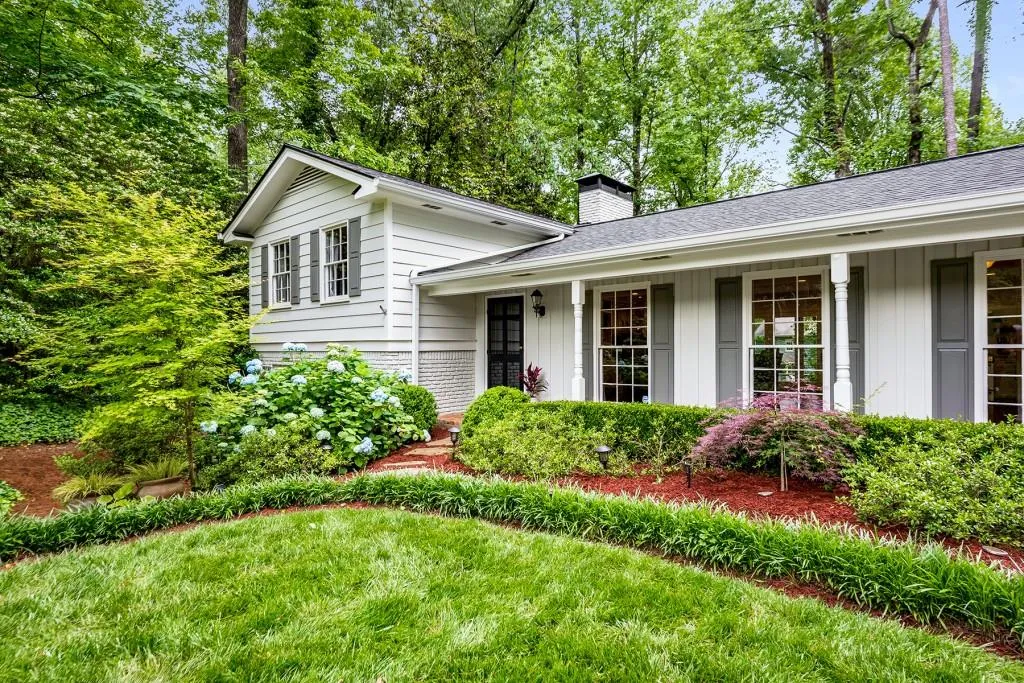 505 Amberidge Trail, Sandy Springs, Georgia 30328, 4 Bedrooms Bedrooms, ,2 BathroomsBathrooms,Residential,Sold,505 Amberidge Trail,7387753