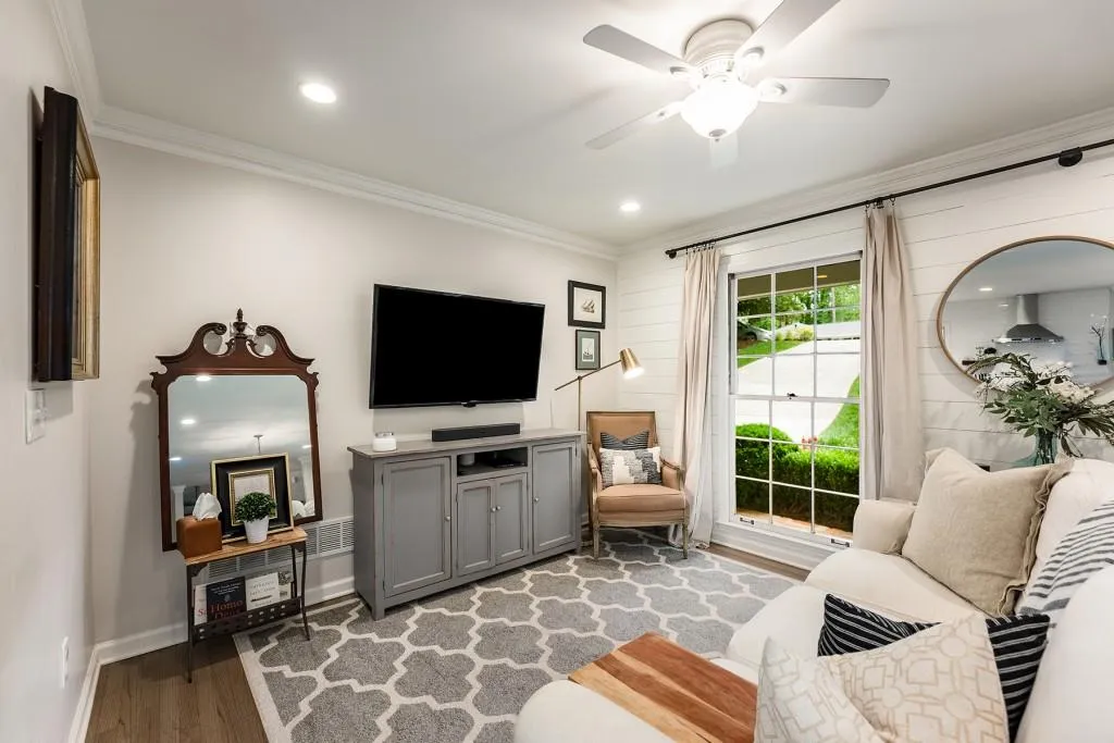 505 Amberidge Trail, Sandy Springs, Georgia 30328, 4 Bedrooms Bedrooms, ,2 BathroomsBathrooms,Residential,Sold,505 Amberidge Trail,7387753