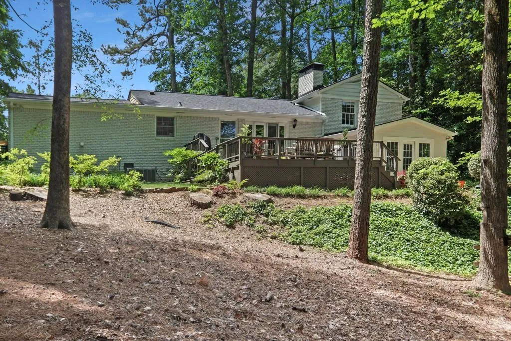 505 Amberidge Trail, Sandy Springs, Georgia 30328, 4 Bedrooms Bedrooms, ,2 BathroomsBathrooms,Residential,Sold,505 Amberidge Trail,7387753