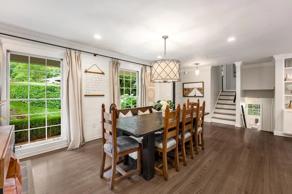 505 Amberidge Trail, Sandy Springs, Georgia 30328, 4 Bedrooms Bedrooms, ,2 BathroomsBathrooms,Residential,Sold,505 Amberidge Trail,7387753