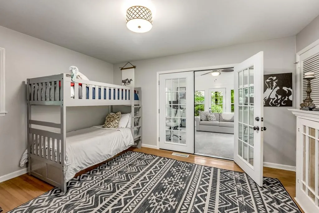 505 Amberidge Trail, Sandy Springs, Georgia 30328, 4 Bedrooms Bedrooms, ,2 BathroomsBathrooms,Residential,Sold,505 Amberidge Trail,7387753