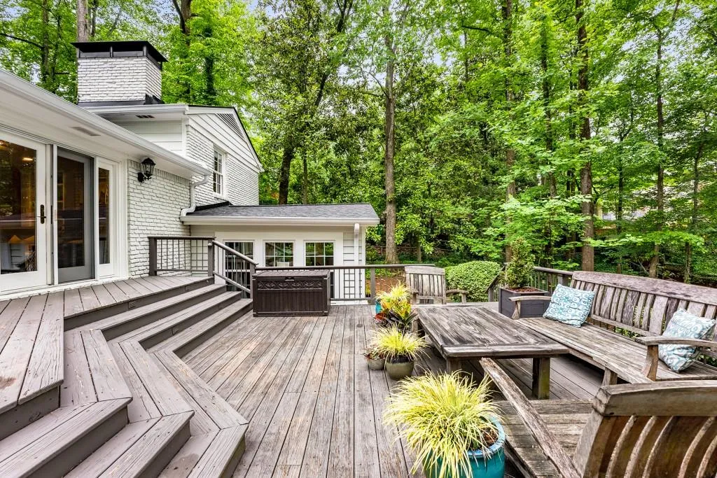 505 Amberidge Trail, Sandy Springs, Georgia 30328, 4 Bedrooms Bedrooms, ,2 BathroomsBathrooms,Residential,Sold,505 Amberidge Trail,7387753