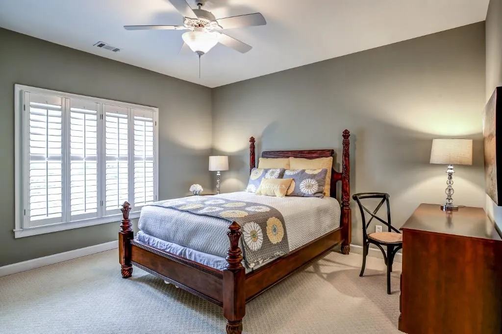 245 Farmbrooke Court, Atlanta, Georgia 30350, 5 Bedrooms Bedrooms, ,5 BathroomsBathrooms,Residential,Sold,245 Farmbrooke Court,5867385