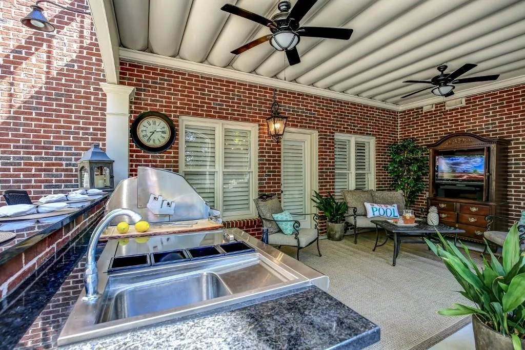 245 Farmbrooke Court, Atlanta, Georgia 30350, 5 Bedrooms Bedrooms, ,5 BathroomsBathrooms,Residential,Sold,245 Farmbrooke Court,5867385