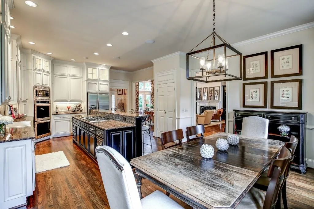 245 Farmbrooke Court, Atlanta, Georgia 30350, 5 Bedrooms Bedrooms, ,5 BathroomsBathrooms,Residential,Sold,245 Farmbrooke Court,5867385