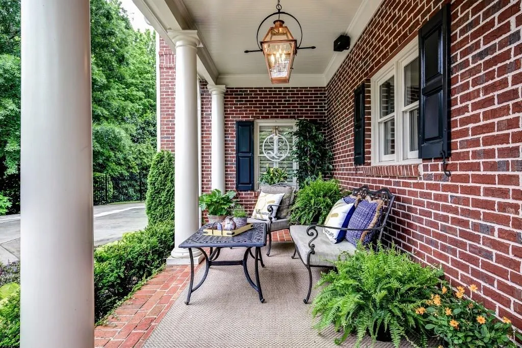245 Farmbrooke Court, Atlanta, Georgia 30350, 5 Bedrooms Bedrooms, ,5 BathroomsBathrooms,Residential,Sold,245 Farmbrooke Court,5867385