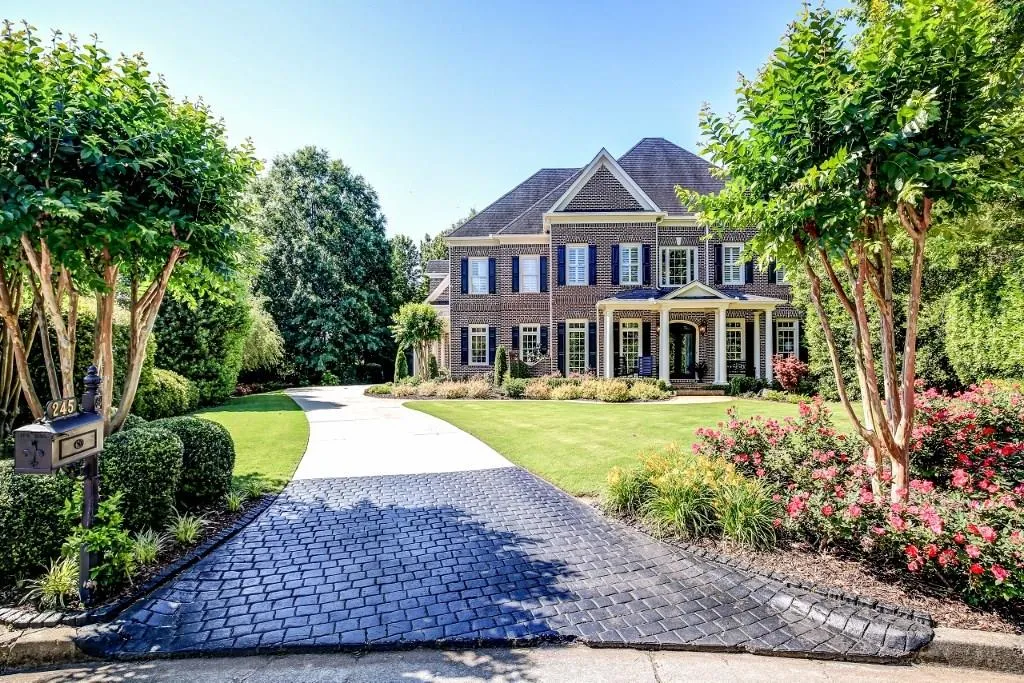 245 Farmbrooke Court, Atlanta, Georgia 30350, 5 Bedrooms Bedrooms, ,5 BathroomsBathrooms,Residential,Sold,245 Farmbrooke Court,5867385