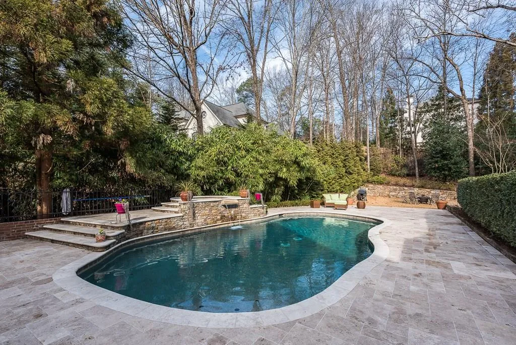 880 Powers Lake Drive, Sandy Springs, Georgia 30327, 6 Bedrooms Bedrooms, ,5 BathroomsBathrooms,Residential,Sold,880 Powers Lake Drive,5959611