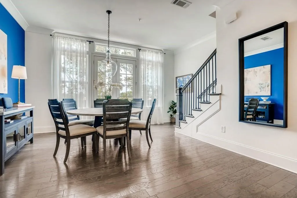 6605 Encore Boulevard, Sandy Springs, Georgia 30328, 4 Bedrooms Bedrooms, ,4 BathroomsBathrooms,Residential,Sold,6605 Encore Boulevard,6928669