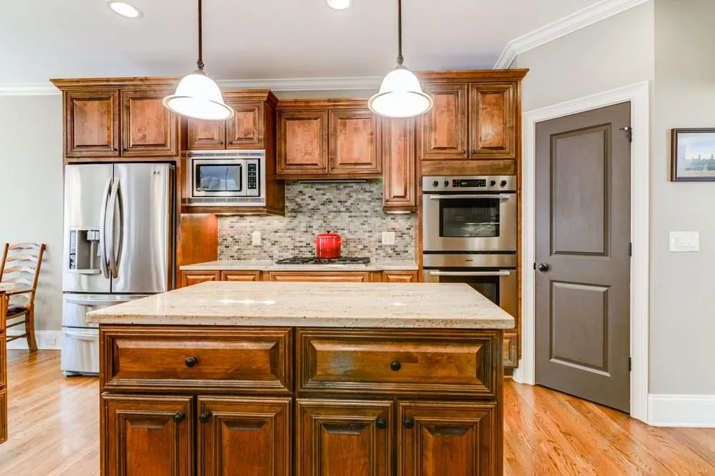 7970 Magnolia Square, Sandy Springs, Georgia 30350, 4 Bedrooms Bedrooms, ,3 BathroomsBathrooms,Residential,Sold,7970 Magnolia Square,5952078