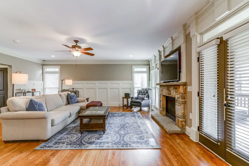 7970 Magnolia Square, Sandy Springs, Georgia 30350, 4 Bedrooms Bedrooms, ,3 BathroomsBathrooms,Residential,Sold,7970 Magnolia Square,5952078