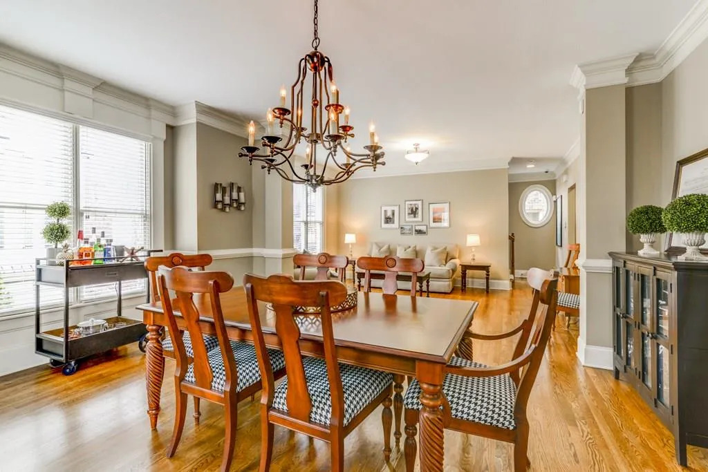 7970 Magnolia Square, Sandy Springs, Georgia 30350, 4 Bedrooms Bedrooms, ,3 BathroomsBathrooms,Residential,Sold,7970 Magnolia Square,5952078