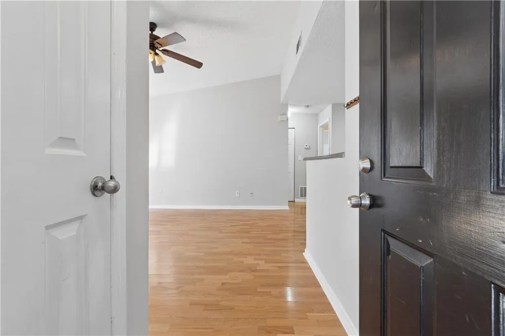 309 Granville Court, Atlanta, Georgia 30328, 1 Bedroom Bedrooms, ,1 BathroomBathrooms,Residential,For Sale,309 Granville Court,7741748