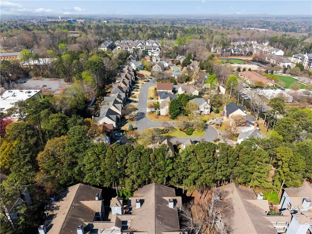 309 Granville Court, Atlanta, Georgia 30328, 1 Bedroom Bedrooms, ,1 BathroomBathrooms,Residential,For Sale,309 Granville Court,7741748