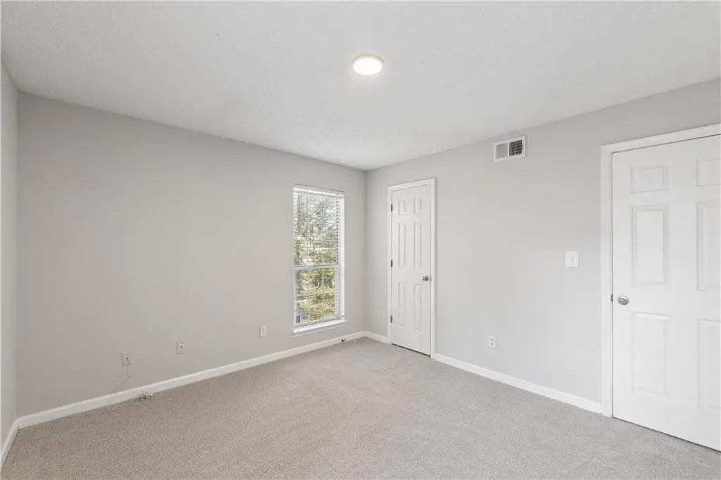 309 Granville Court, Atlanta, Georgia 30328, 1 Bedroom Bedrooms, ,1 BathroomBathrooms,Residential,For Sale,309 Granville Court,7741748