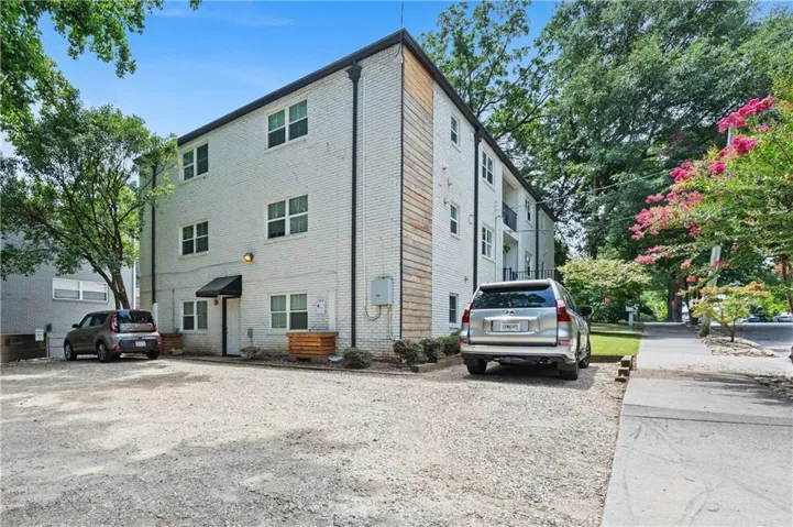 880 Saint Charles Avenue Ne Unit 9, Atlanta, Georgia 30306