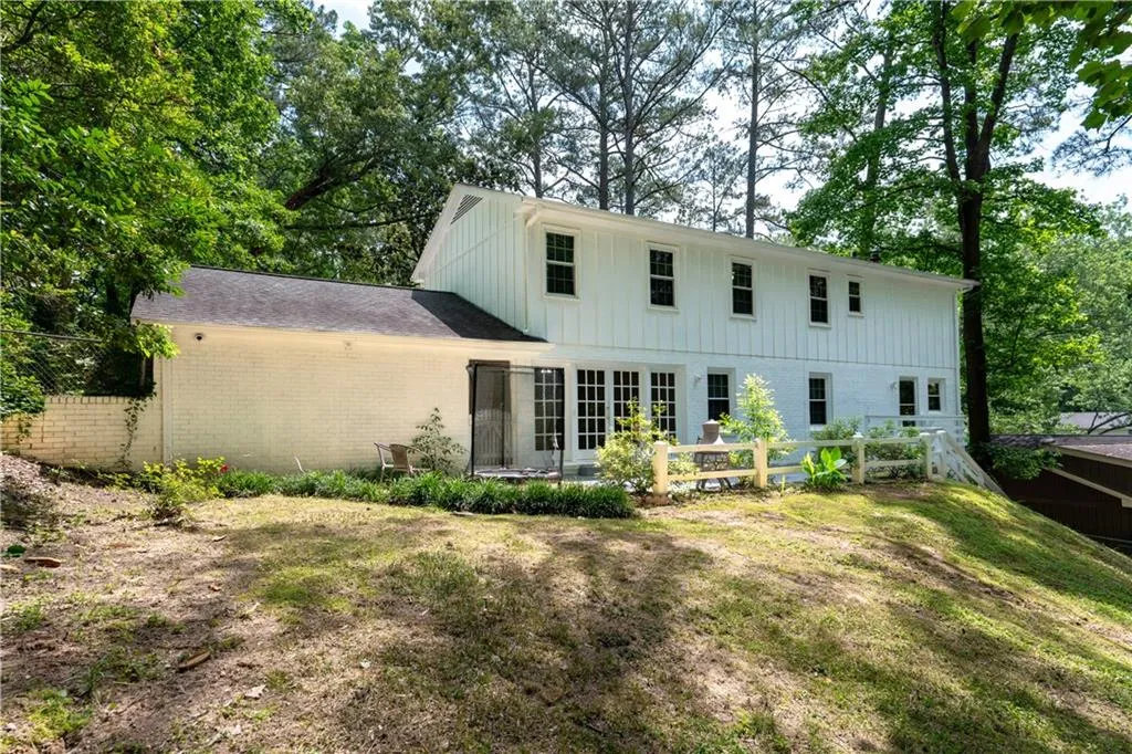 1155 Winding Creek Trail, Sandy Springs, Georgia 30328, 4 Bedrooms Bedrooms, ,3 BathroomsBathrooms,Residential,Sold,1155 Winding Creek Trail,7390657