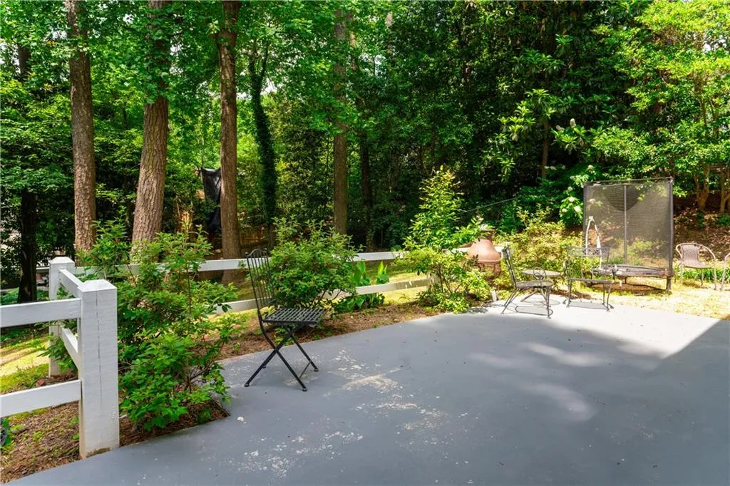 1155 Winding Creek Trail, Sandy Springs, Georgia 30328, 4 Bedrooms Bedrooms, ,3 BathroomsBathrooms,Residential,Sold,1155 Winding Creek Trail,7390657