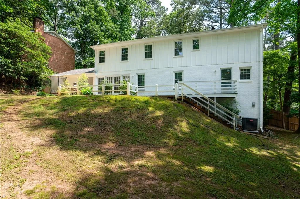 1155 Winding Creek Trail, Sandy Springs, Georgia 30328, 4 Bedrooms Bedrooms, ,3 BathroomsBathrooms,Residential,Sold,1155 Winding Creek Trail,7390657