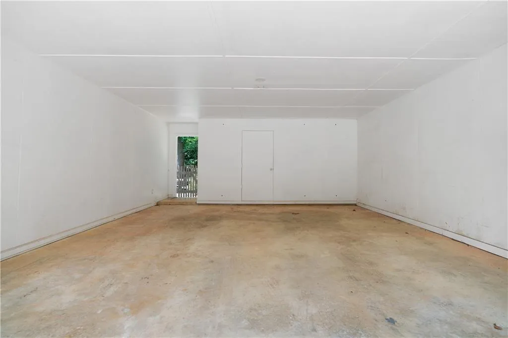 1155 Winding Creek Trail, Sandy Springs, Georgia 30328, 4 Bedrooms Bedrooms, ,3 BathroomsBathrooms,Residential,Sold,1155 Winding Creek Trail,7390657