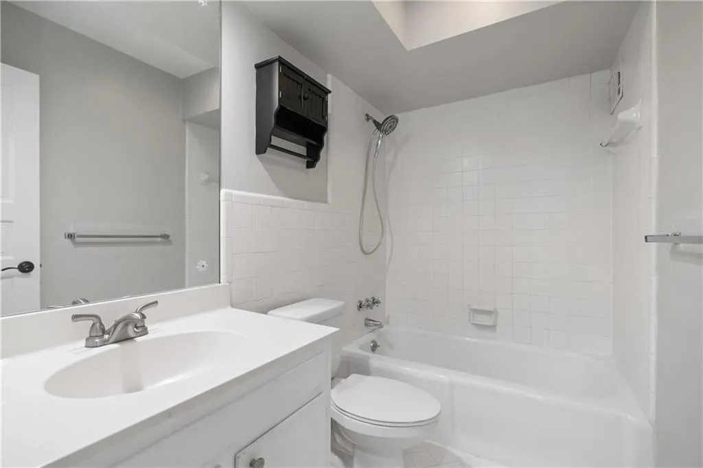 1155 Winding Creek Trail, Sandy Springs, Georgia 30328, 4 Bedrooms Bedrooms, ,3 BathroomsBathrooms,Residential,Sold,1155 Winding Creek Trail,7390657