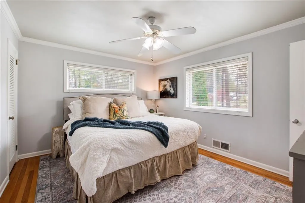 709 Carriage Drive, Sandy Springs, Georgia 30328, 4 Bedrooms Bedrooms, ,2 BathroomsBathrooms,Residential,Sold,709 Carriage Drive,7192699