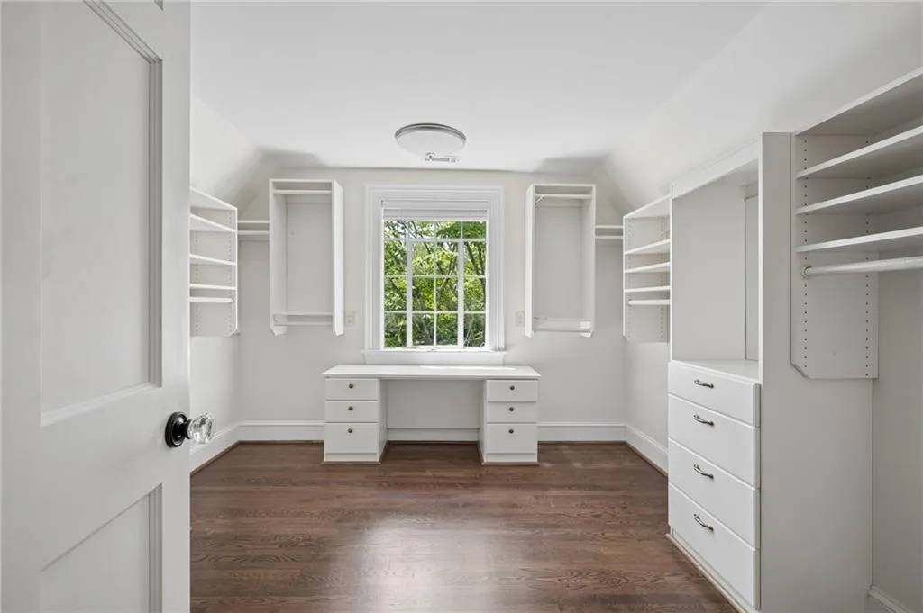 Closet