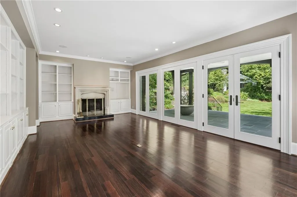 3990 E Brookhaven Drive Ne, Atlanta, Georgia 30319, 4 Bedrooms Bedrooms, 0 ,5 BathroomsBathrooms,Residential,For Sale,3990 E Brookhaven Drive Ne,7834076