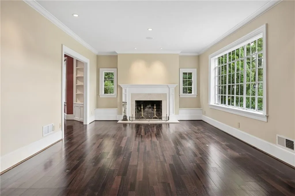 3990 E Brookhaven Drive Ne, Atlanta, Georgia 30319, 4 Bedrooms Bedrooms, 0 ,5 BathroomsBathrooms,Residential,For Sale,3990 E Brookhaven Drive Ne,7834076