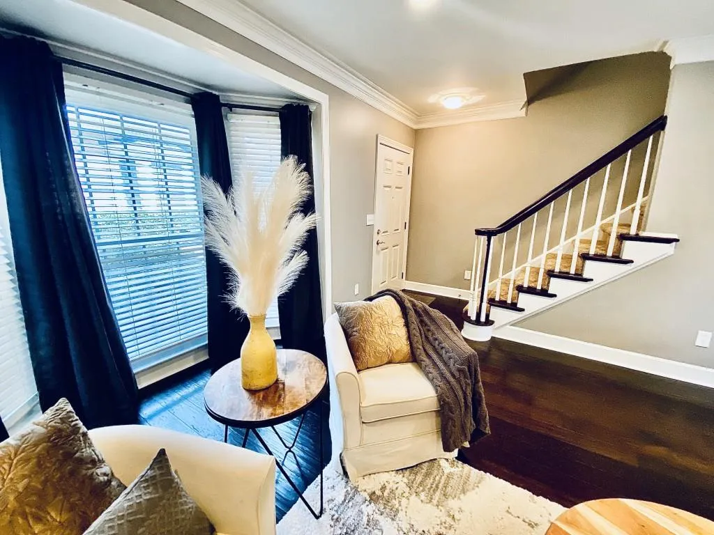 119 Mount Vernon Circle, Atlanta, Georgia 30338, 2 Bedrooms Bedrooms, ,2 BathroomsBathrooms,Residential,Sold,119 Mount Vernon Circle,7262429