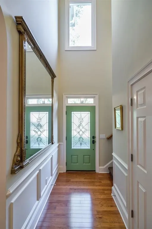 104 Glentown Way, Sandy Springs, Georgia 30328, 3 Bedrooms Bedrooms, ,3 BathroomsBathrooms,Residential,Sold,104 Glentown Way,6084088