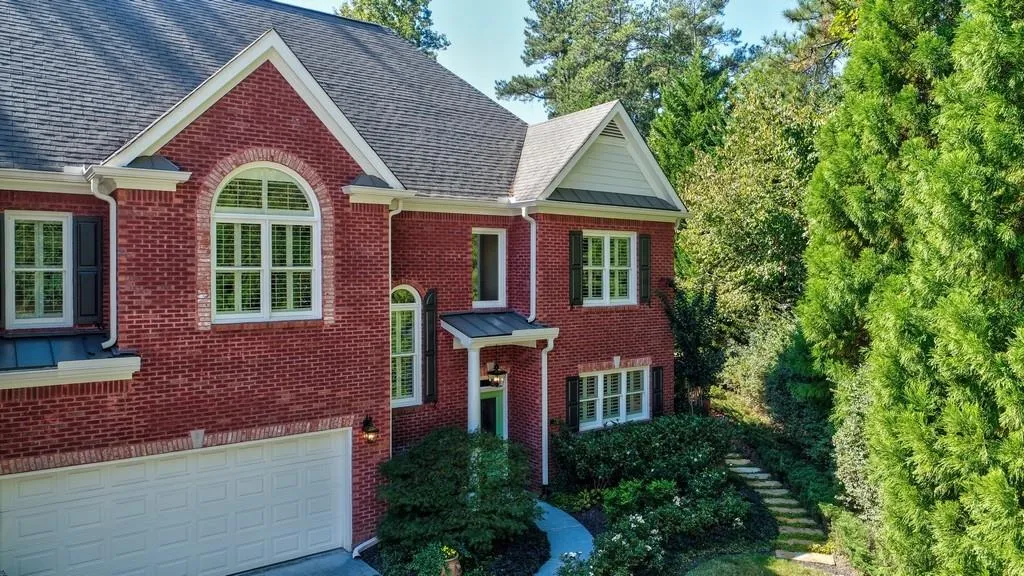 104 Glentown Way, Sandy Springs, Georgia 30328, 3 Bedrooms Bedrooms, ,3 BathroomsBathrooms,Residential,Sold,104 Glentown Way,6084088