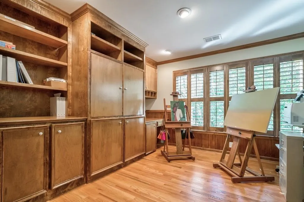 104 Glentown Way, Sandy Springs, Georgia 30328, 3 Bedrooms Bedrooms, ,3 BathroomsBathrooms,Residential,Sold,104 Glentown Way,6084088