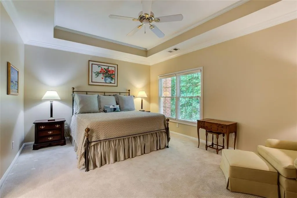 205 Crossing Valley Lane, Sandy Springs, Georgia 30339, 3 Bedrooms Bedrooms, ,2 BathroomsBathrooms,Residential,Sold,205 Crossing Valley Lane,7062591