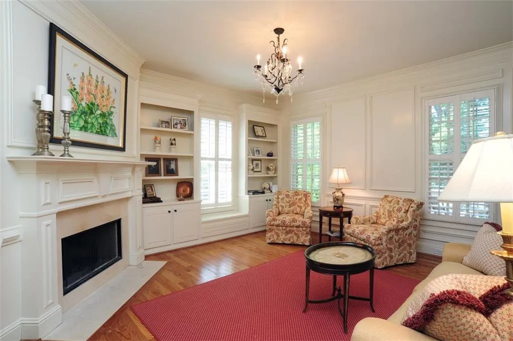 704 Longwood Drive Nw, Atlanta, Georgia 30305, 5 Bedrooms Bedrooms, ,5 BathroomsBathrooms,Residential,Sold,704 Longwood Drive Nw,5643380