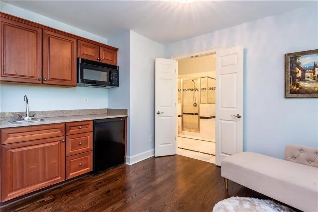 275 Trowbridge Road, Atlanta, Georgia 30350, 7 Bedrooms Bedrooms, ,5 BathroomsBathrooms,Residential,Sold,275 Trowbridge Road,6694162